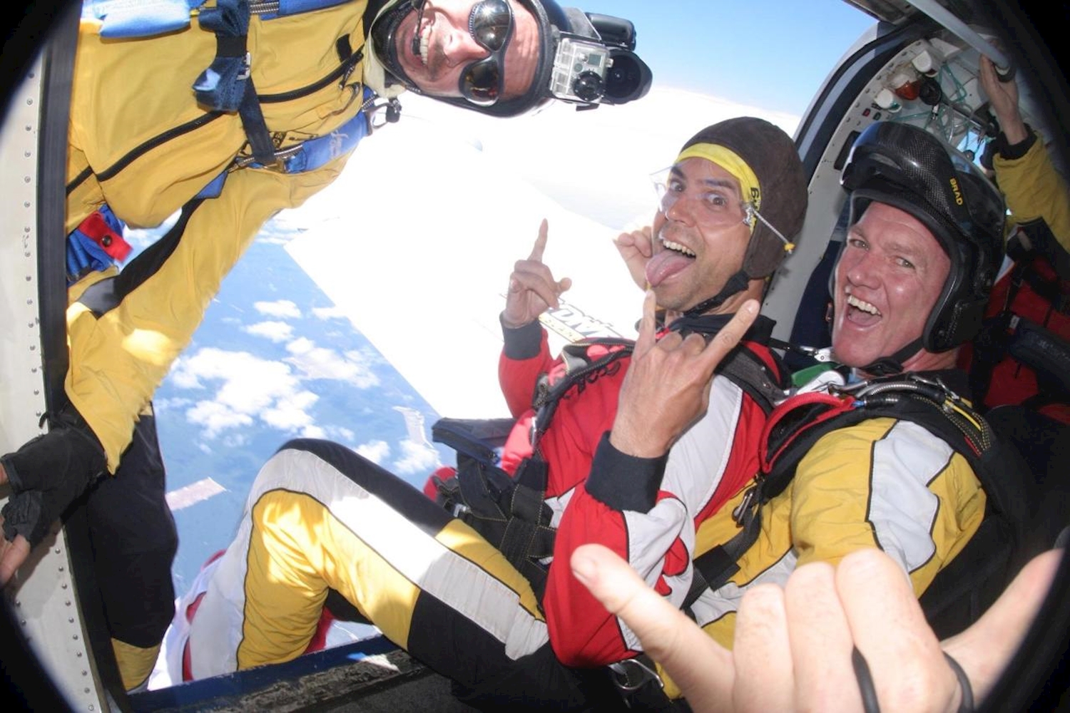 sky diving taupo