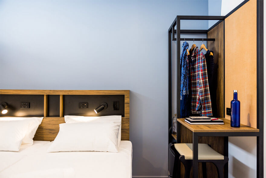 hostel private room